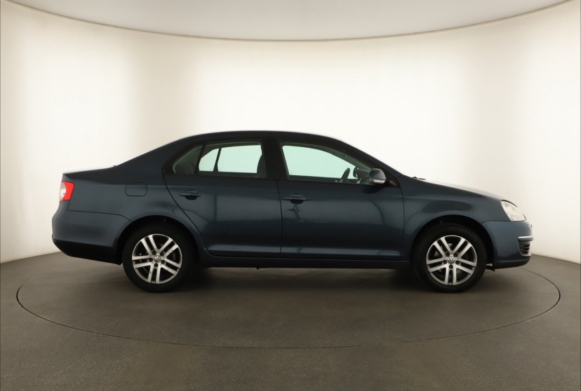 Volkswagen Jetta, 2007