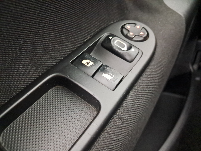 Peugeot 207, 2009