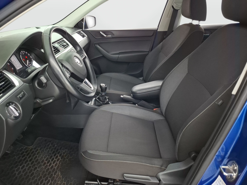 Škoda Rapid Spaceback, 2013