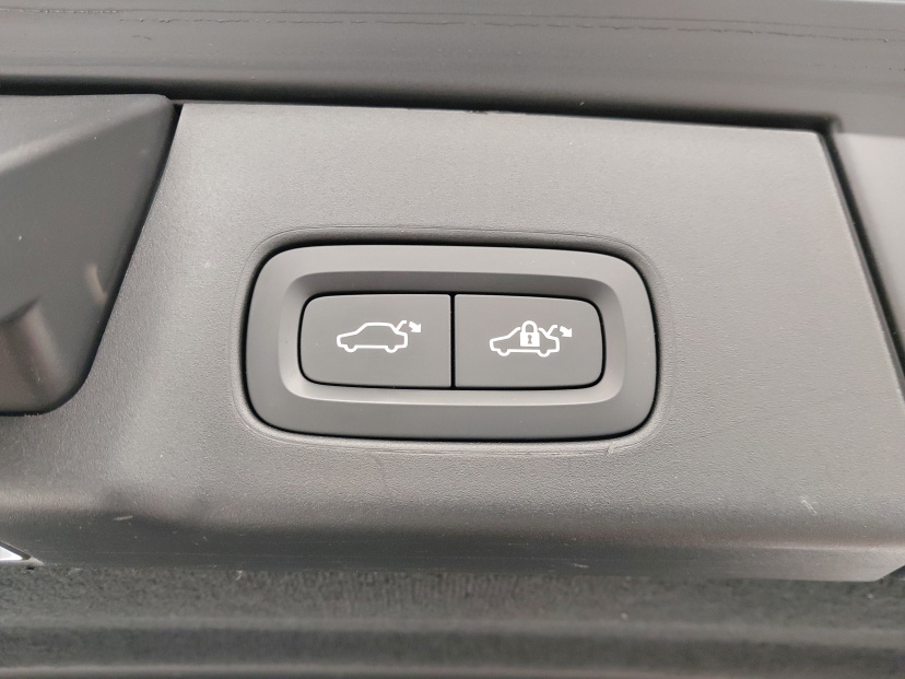 Volvo V90, 2021