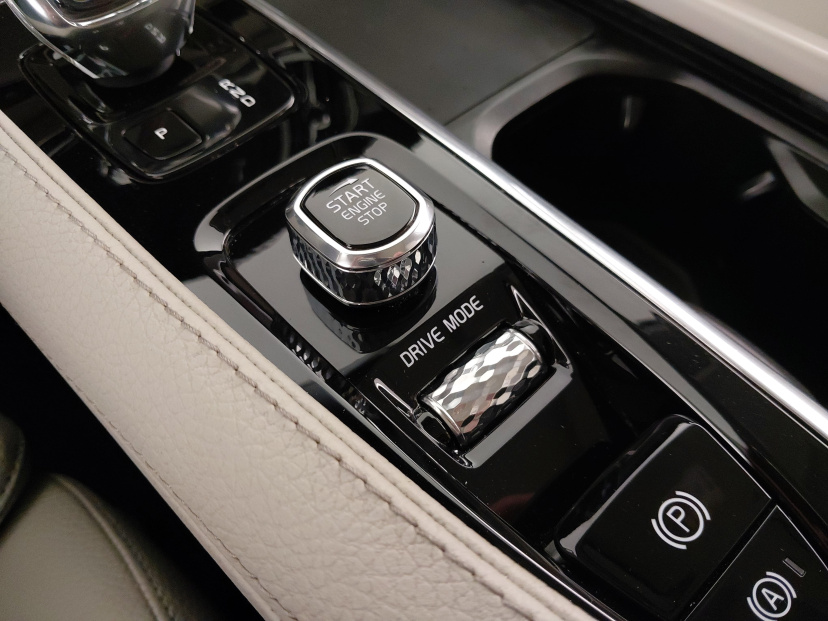 Volvo V90, 2021