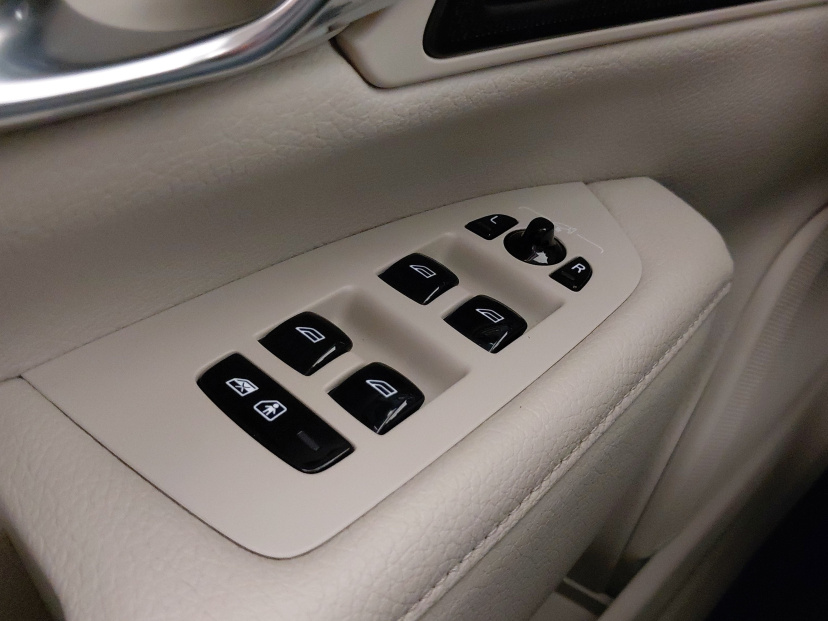 Volvo V90, 2021
