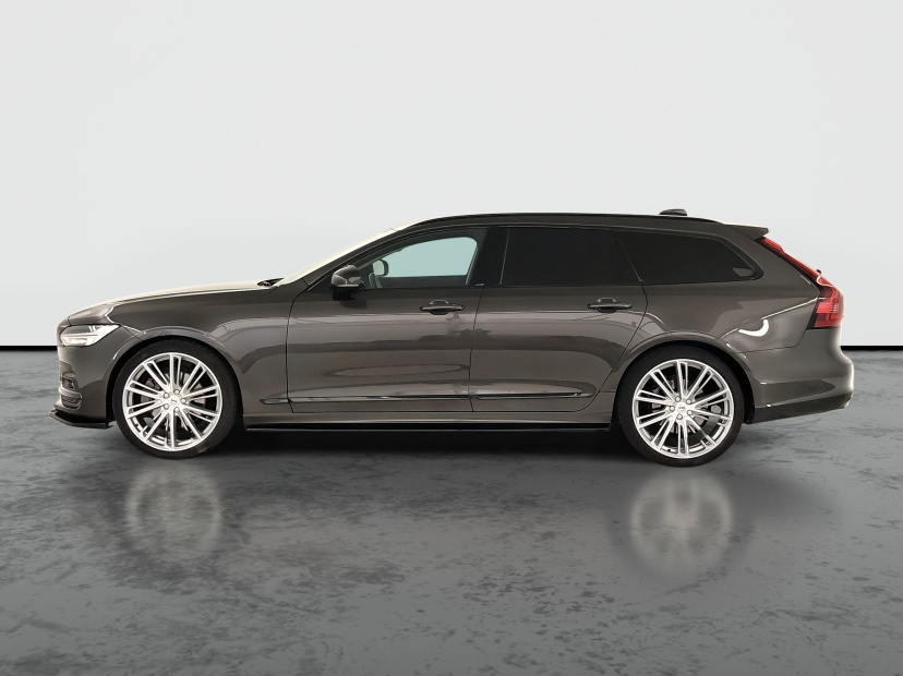 Volvo V90, 2021