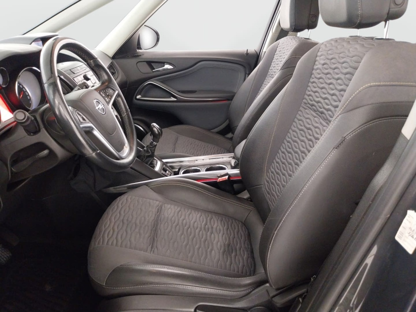Opel Zafira, 2012