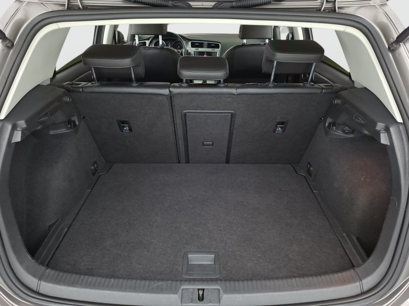 Volkswagen Golf, 2015