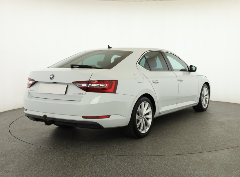 Škoda Superb, 2019