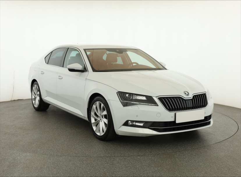 Škoda Superb, 2019