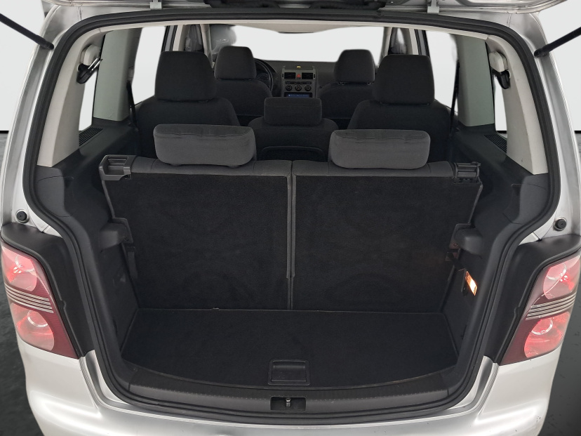 Volkswagen Touran, 2006