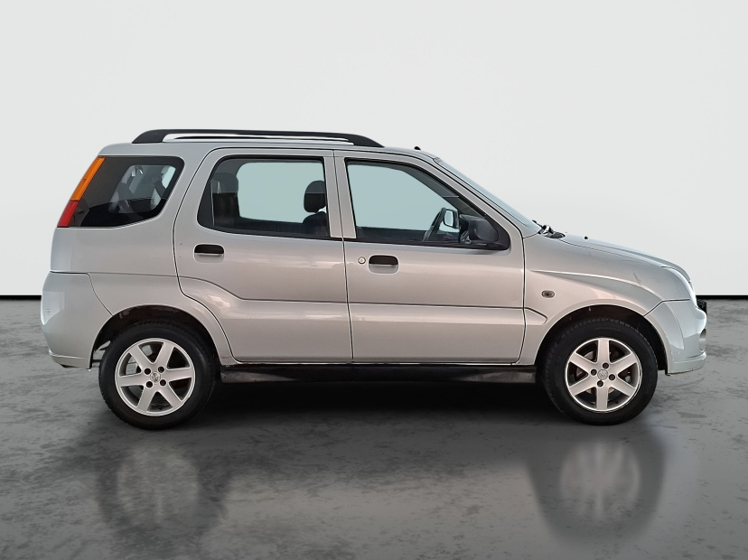 Suzuki Ignis, 2004