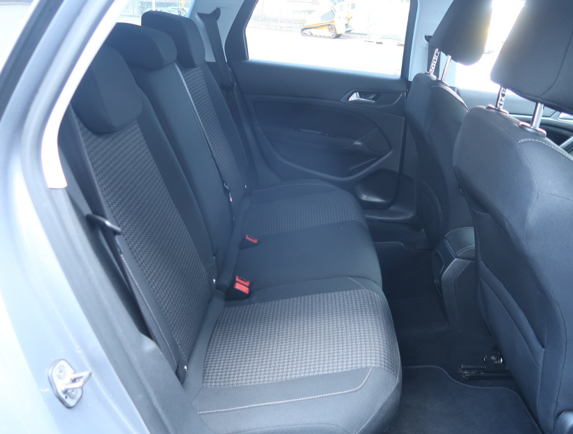 Peugeot 308, 2018