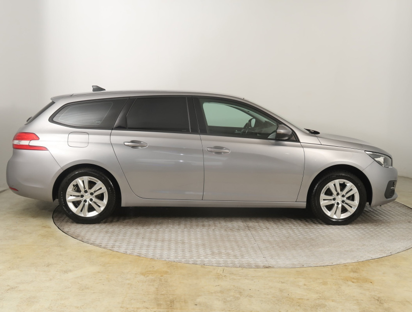 Peugeot 308, 2018