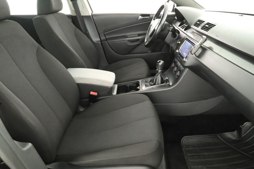 Volkswagen Passat, 2007