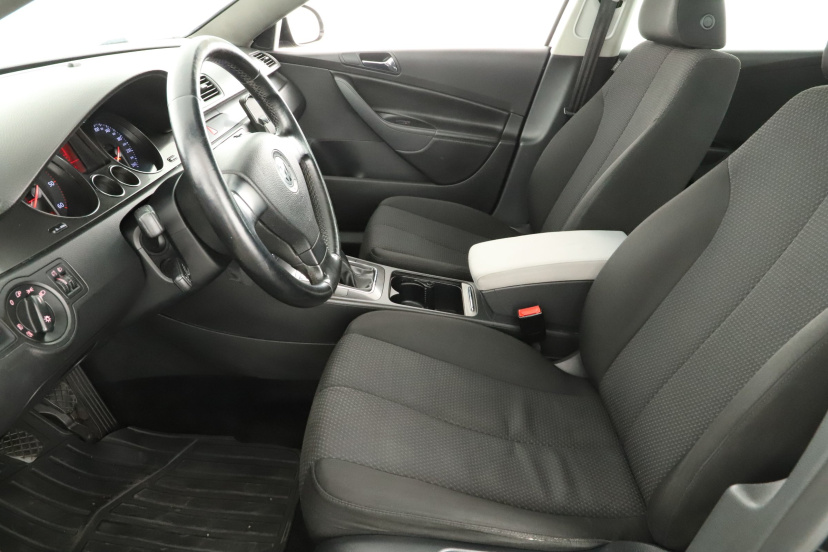 Volkswagen Passat, 2007