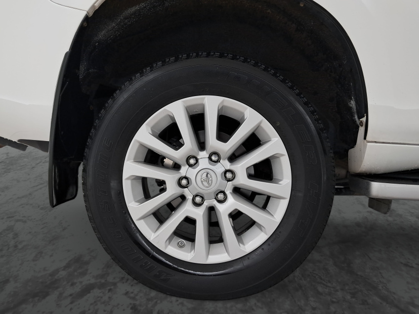 Toyota Land Cruiser, 2016
