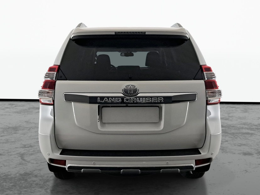 Toyota Land Cruiser, 2016