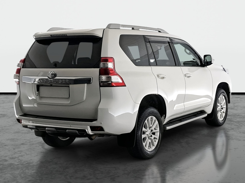 Toyota Land Cruiser, 2016