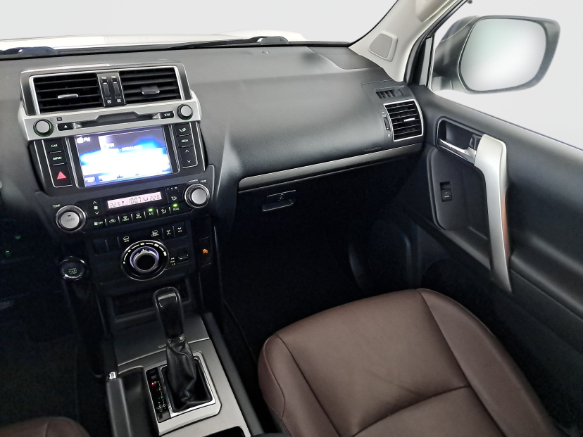 Toyota Land Cruiser, 2016