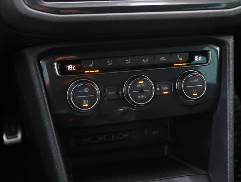 Volkswagen Tiguan, 2020