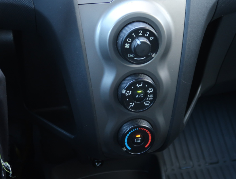 Toyota Yaris, 2010