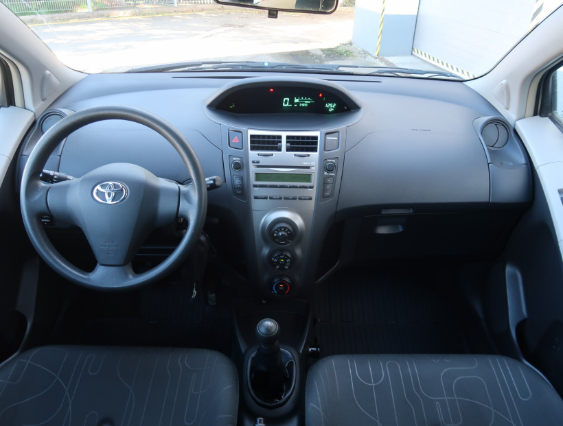 Toyota Yaris, 2010