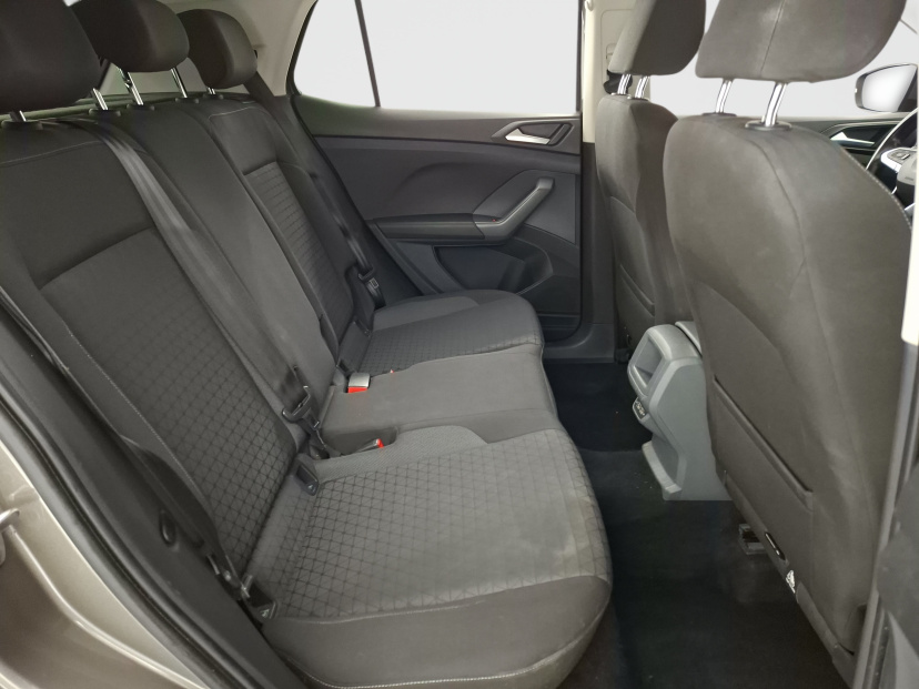 Volkswagen T-Cross, 2019