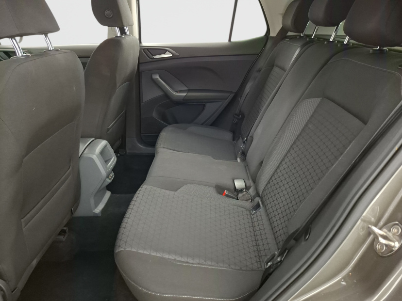 Volkswagen T-Cross, 2019