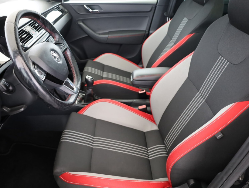 Škoda Rapid Spaceback, 2016