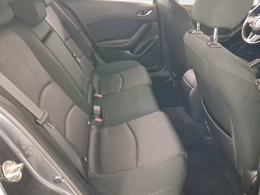 Mazda 3, 2016