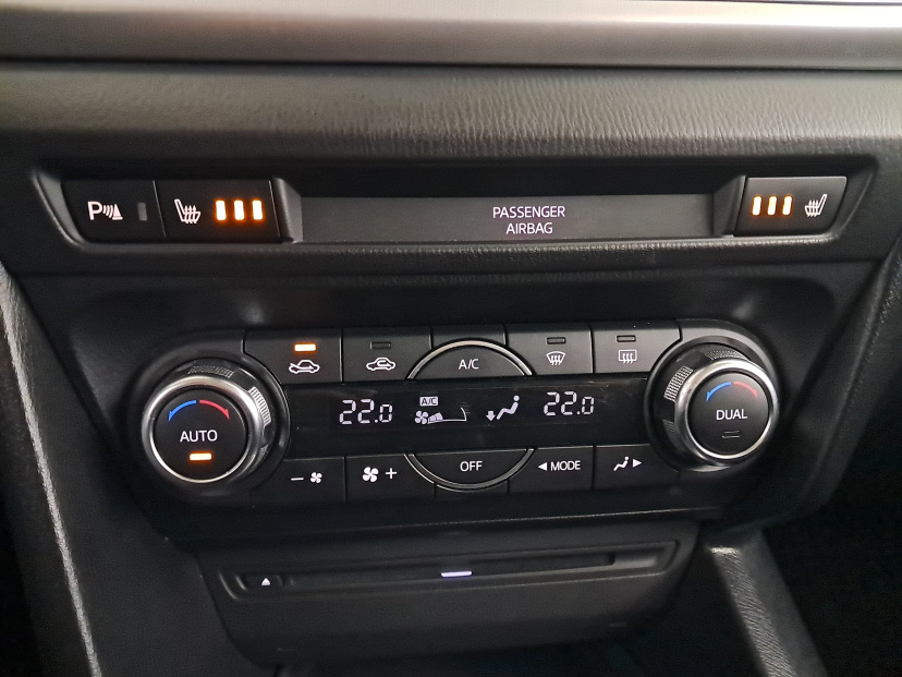 Mazda 3, 2016