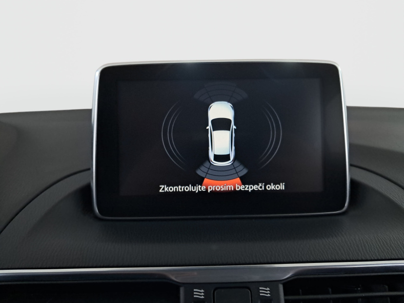 Mazda 3, 2016