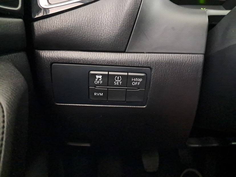 Mazda 3, 2016
