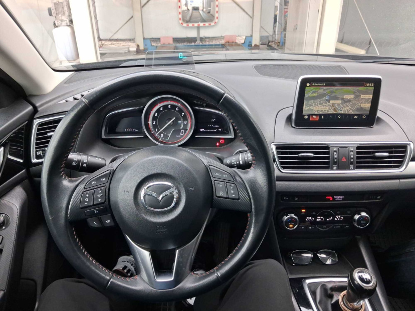 Mazda 3, 2016