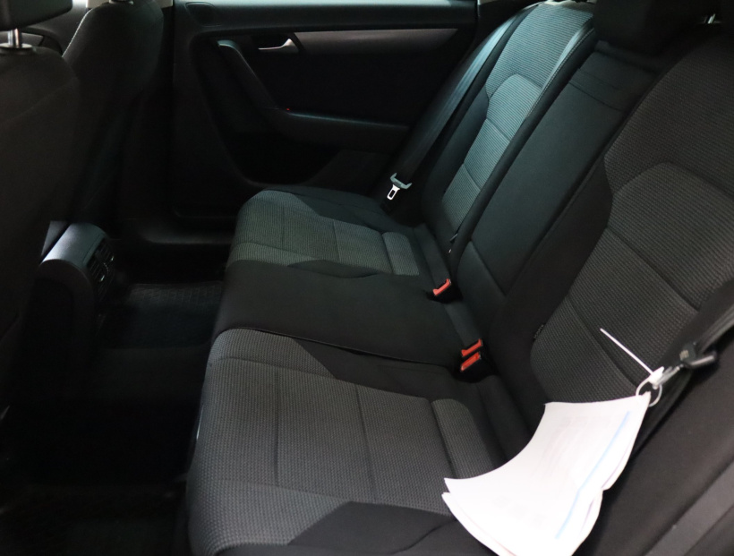 Volkswagen Passat, 2013