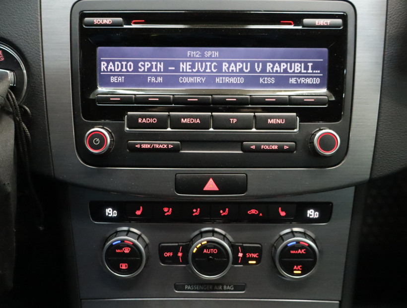 Volkswagen Passat, 2013