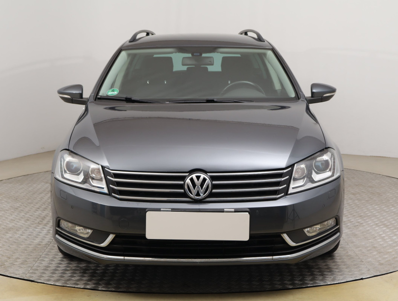Volkswagen Passat, 2013