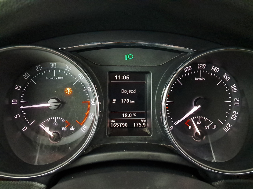 Škoda Superb, 2011
