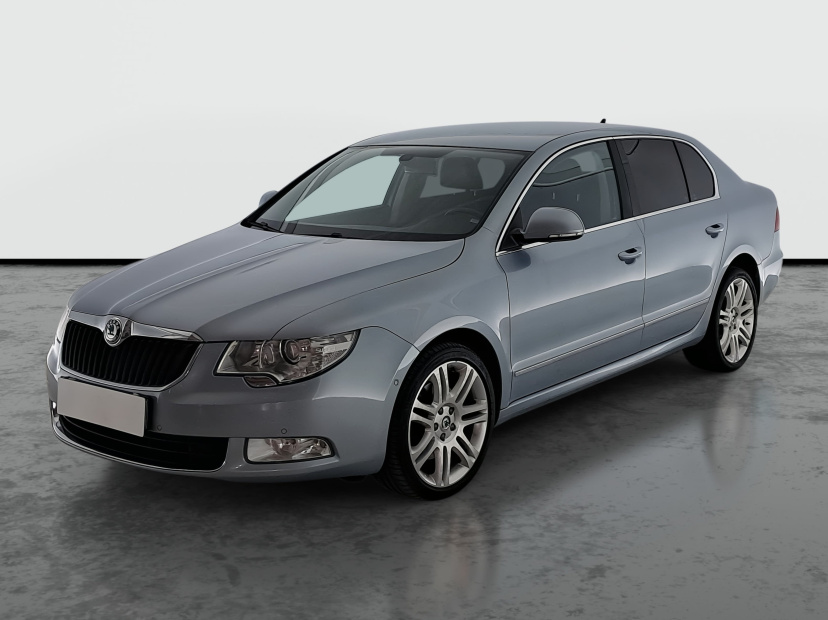 Škoda Superb, 2011