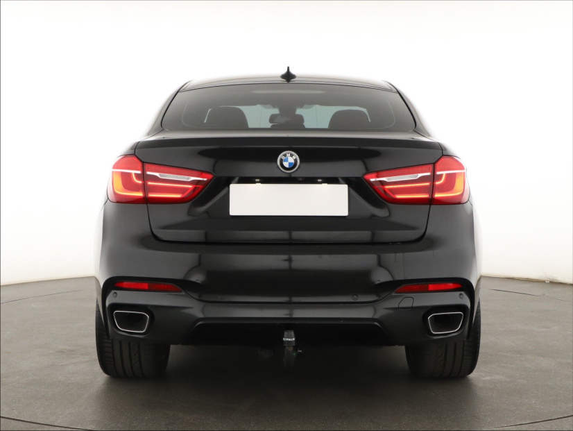 BMW X6, 2016