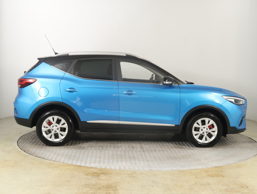 MG ZS SUV, 2022