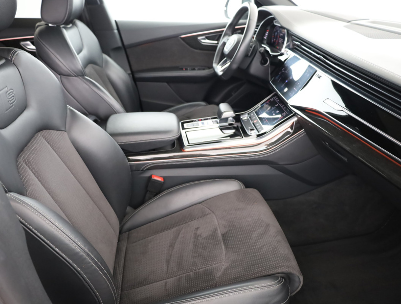 Audi Q8, 2018