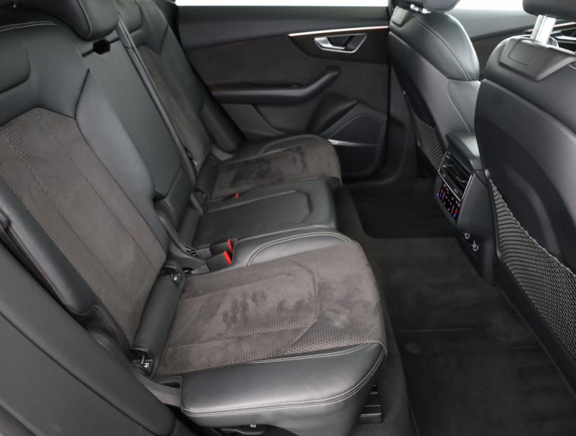 Audi Q8, 2018