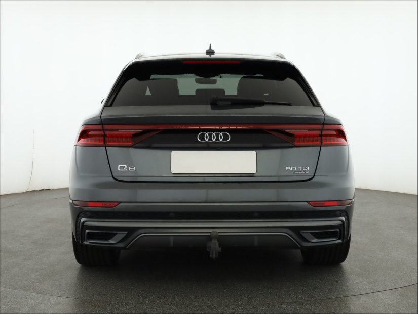 Audi Q8, 2018