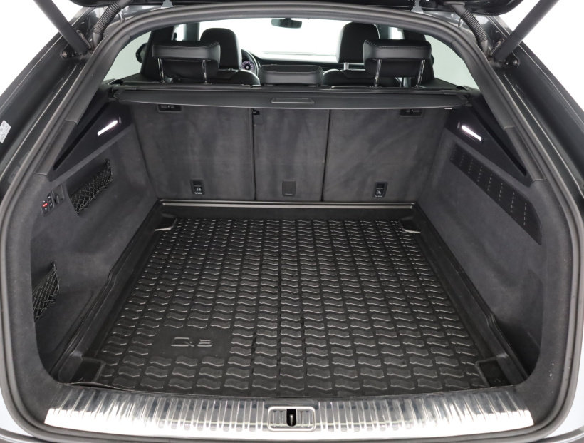 Audi Q8, 2018