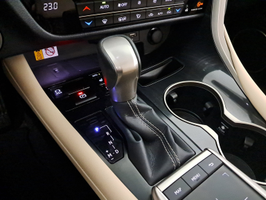 Lexus RX - 2023