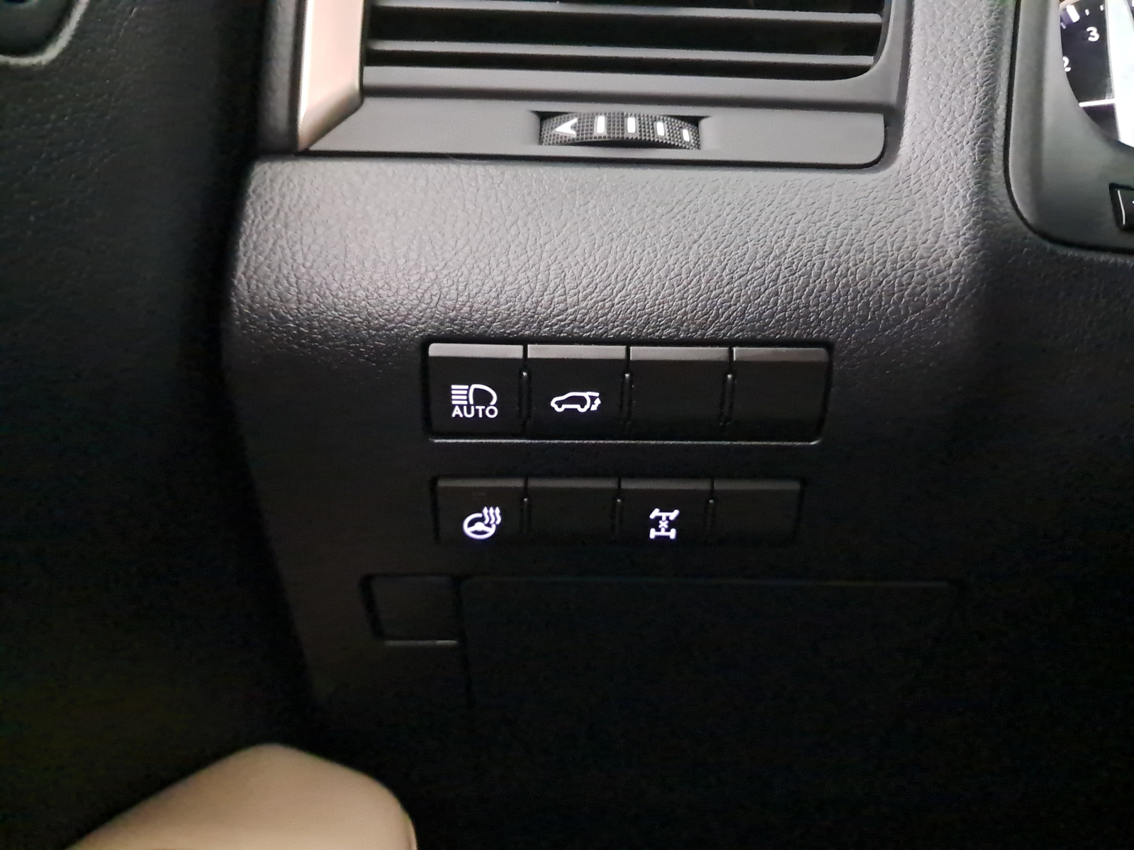 Lexus RX - 2023