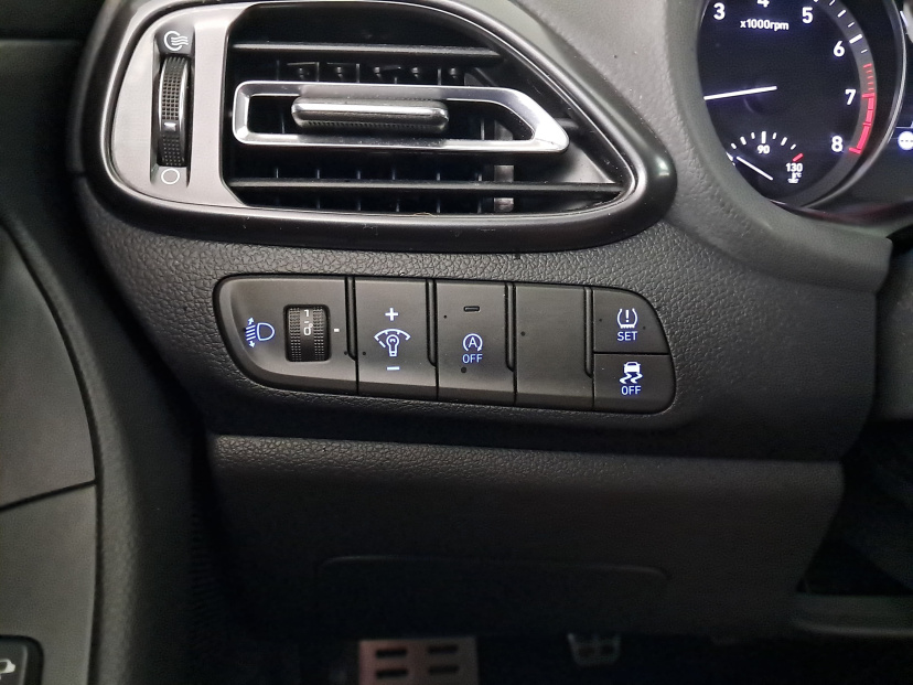 Hyundai i30, 2022