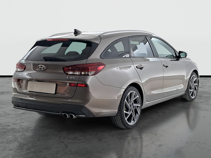 Hyundai i30, 2022