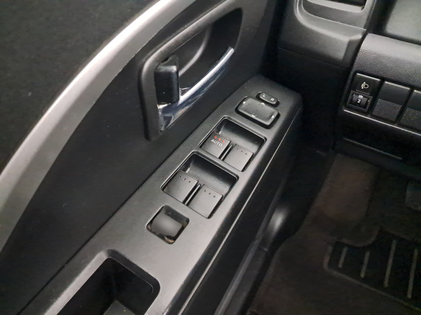 Mazda 5, 2010