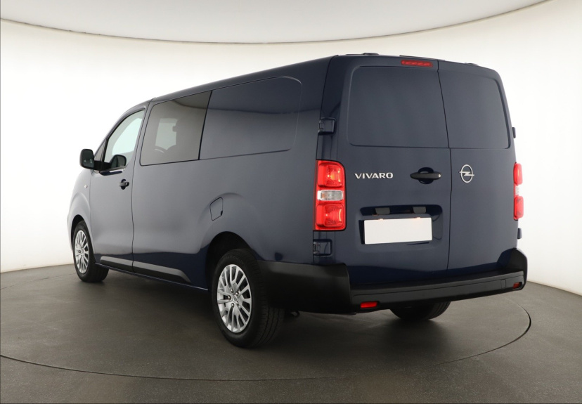 Opel Vivaro, 2021