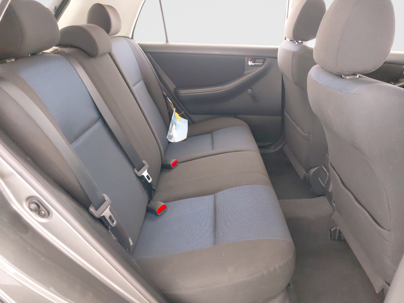 Toyota Corolla, 2005